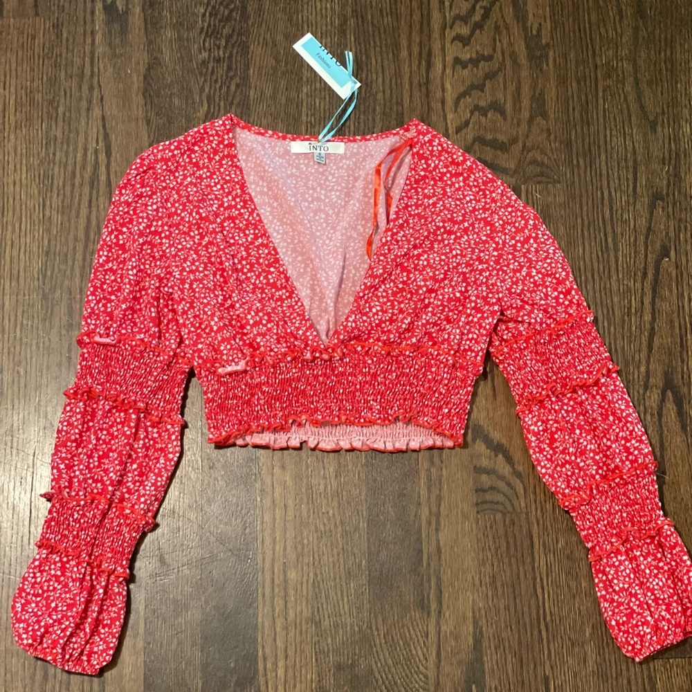 FLORAL RED CROPPED LONG SLEEVE BLOUSE